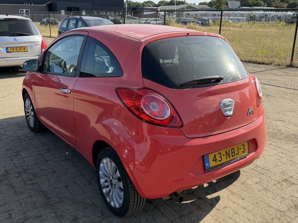 Ford Ka 1.2 Titanium X| ROOD| CLIMA| CRUISE| LM| 150DKM NAP, Auto's, Voorwielaandrijving, Stof, Gebruikt, 1242 cc