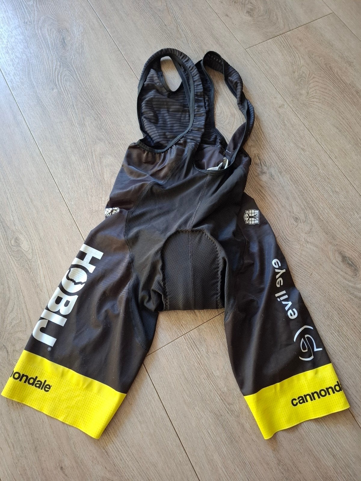 Wielerbroek gebruikt maat s dames