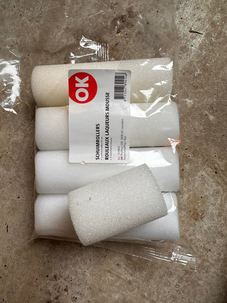 Nieuwe Lakrollers Schuimrollers 10 cm en 5 cm, Ophalen of Verzenden, Nieuw, Verfroller