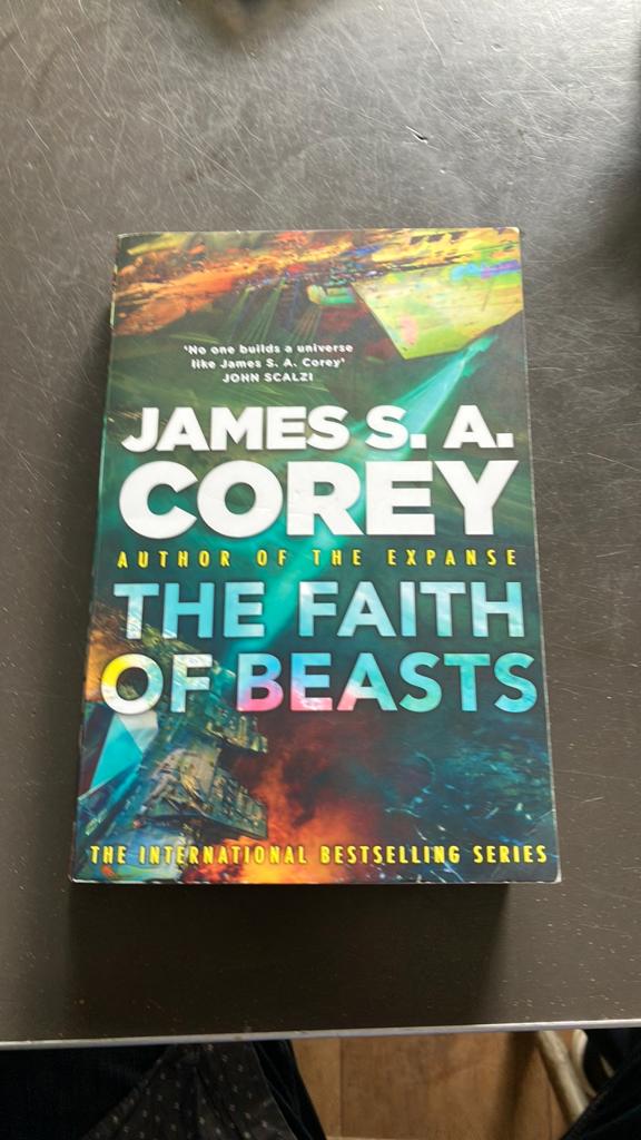 The Faith of Beasts, James S.A.Corey, Ophalen of Verzenden, Zo goed als nieuw