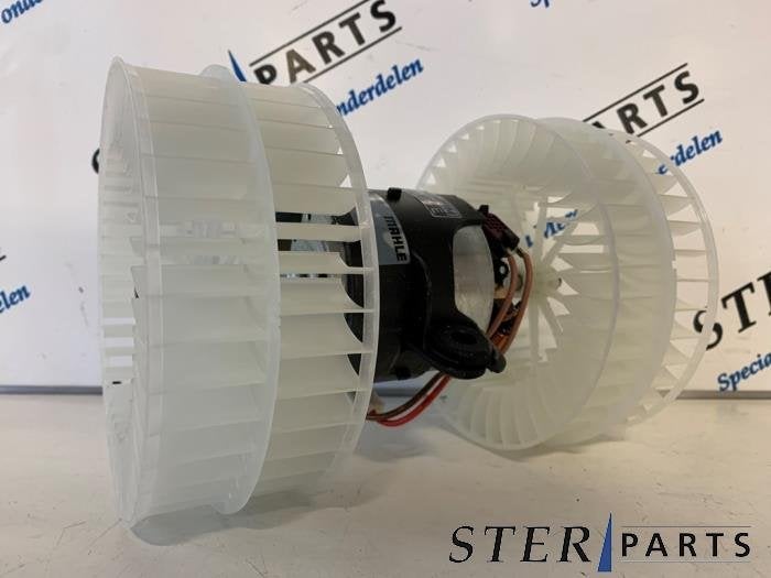 Kachel Ventilatiemotor van een Mercedes Vito, -, Nieuw, Ophalen of Verzenden, -