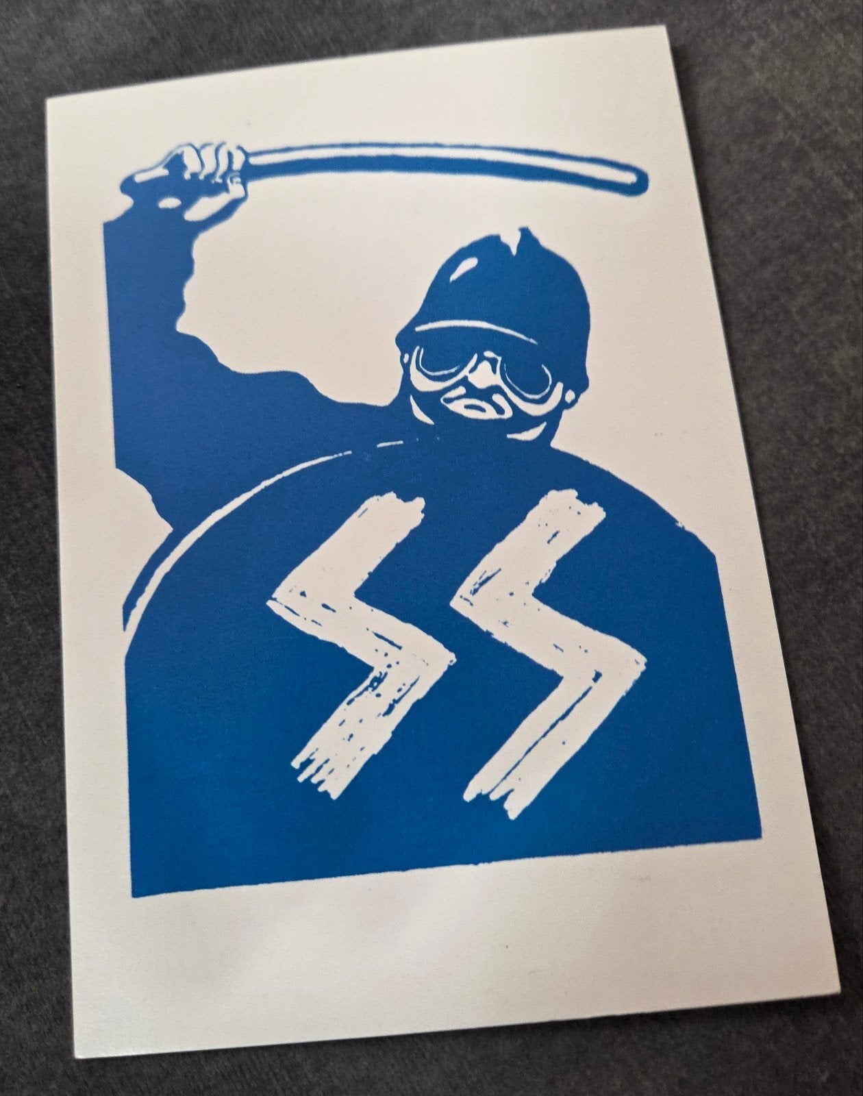 Politieagent met schild en wapenstok, Verzenden, 1960 tot 1980, Ongelopen, Politiek en Historie
