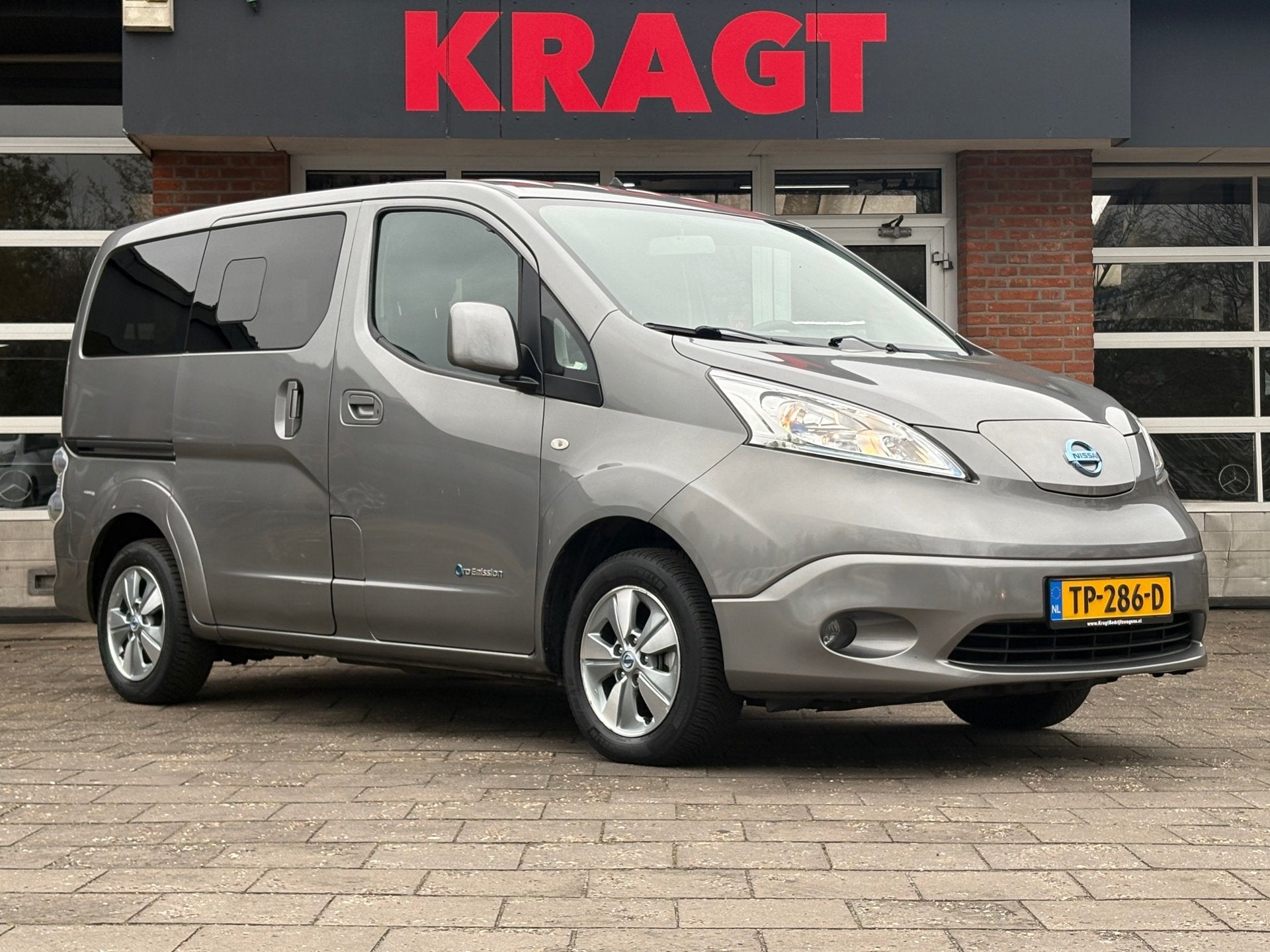 Nissan E-NV200 Evalia 40 kWh 2.Zero Edition *7 PERSOONS* 200, Auto's, Nissan, Stof, Gebruikt, Zwart, Origineel Nederlands