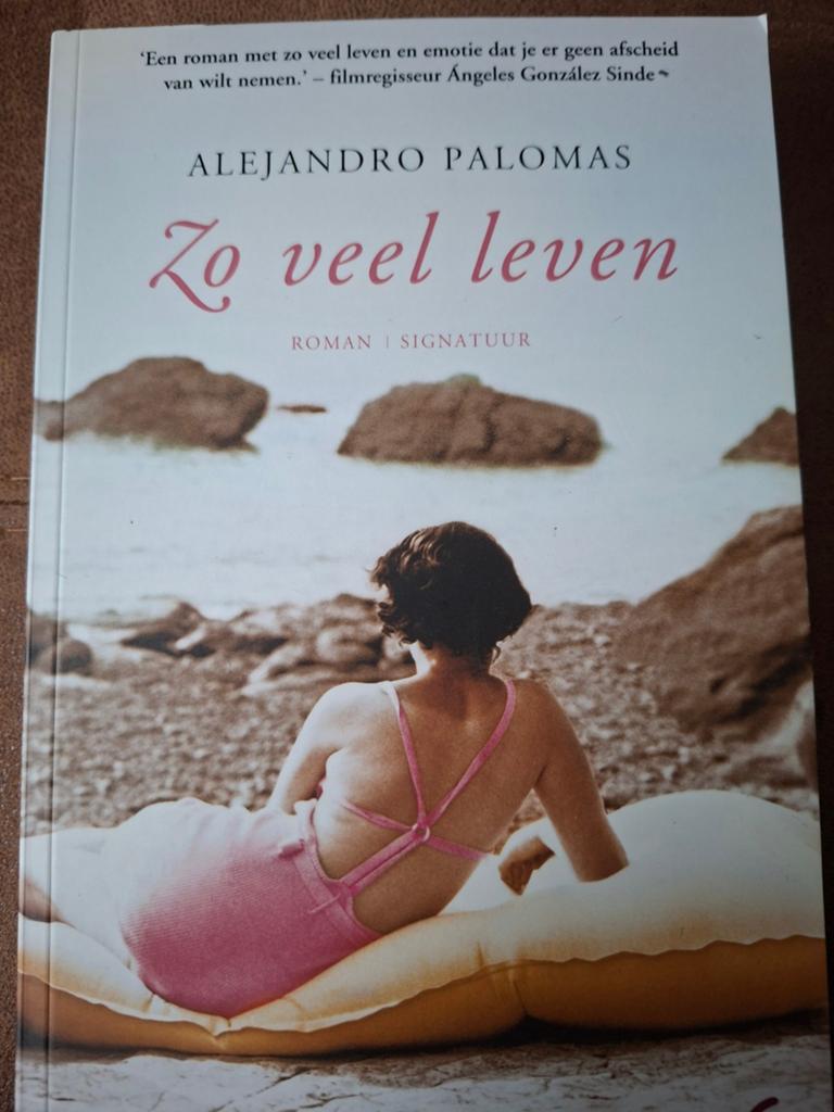 A. Palomas - Zo veel leven, Ophalen of Verzenden, Zo goed als nieuw, A. Palomas