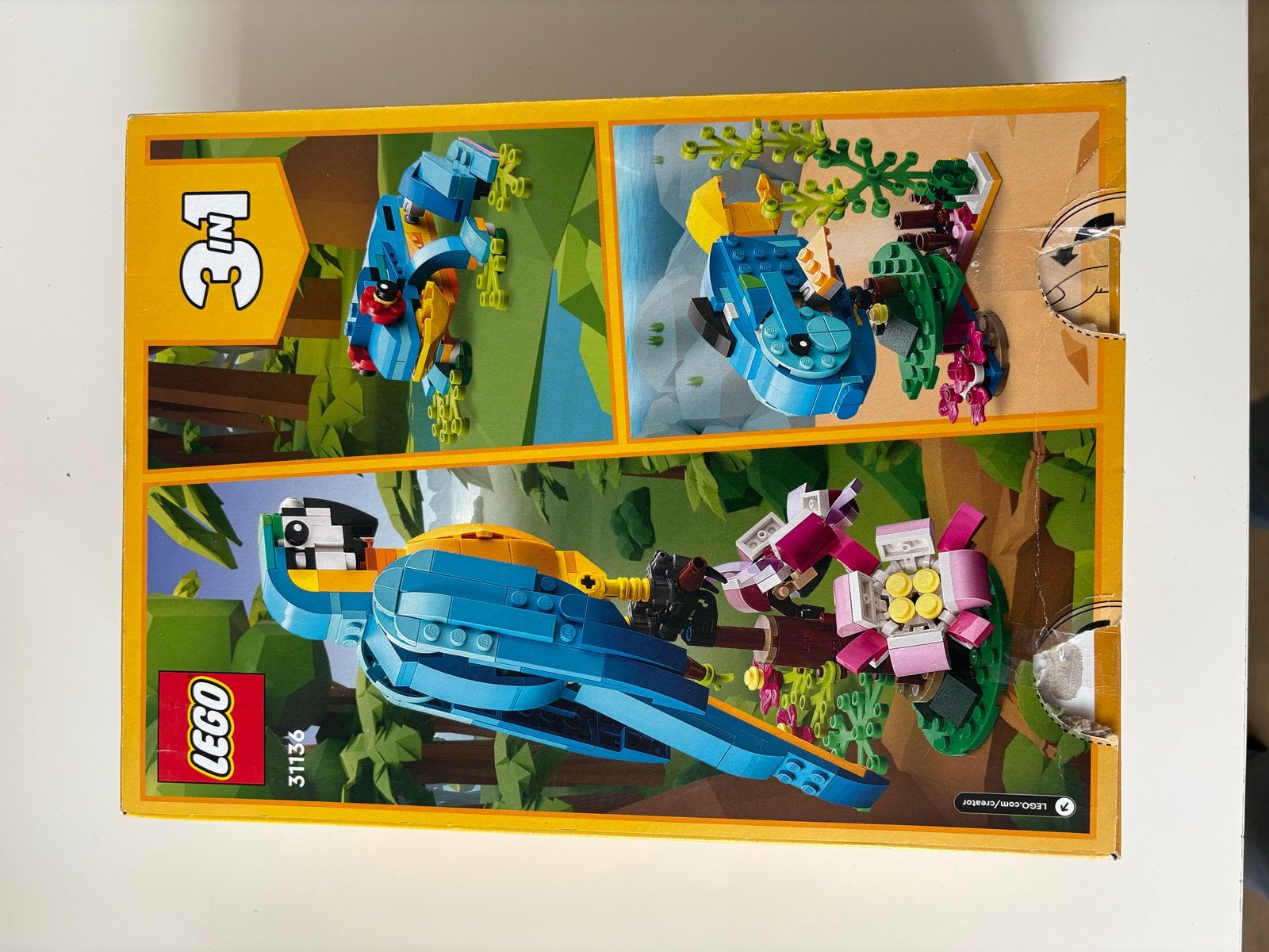 Lego Creator 31136 Exotische Papegaai - Compleet met doos, Lego, Ophalen of Verzenden, Zo goed als nieuw, Compleet