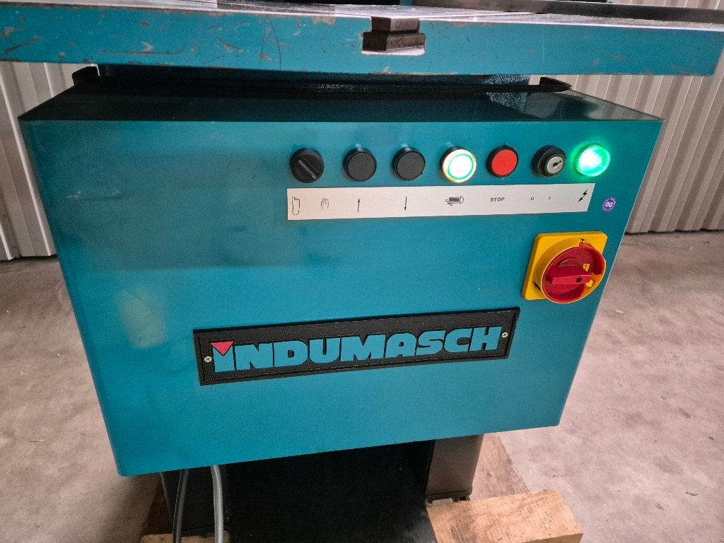 Uithoekmachine knipmachine uithoeker, Ophalen, Gebruikt