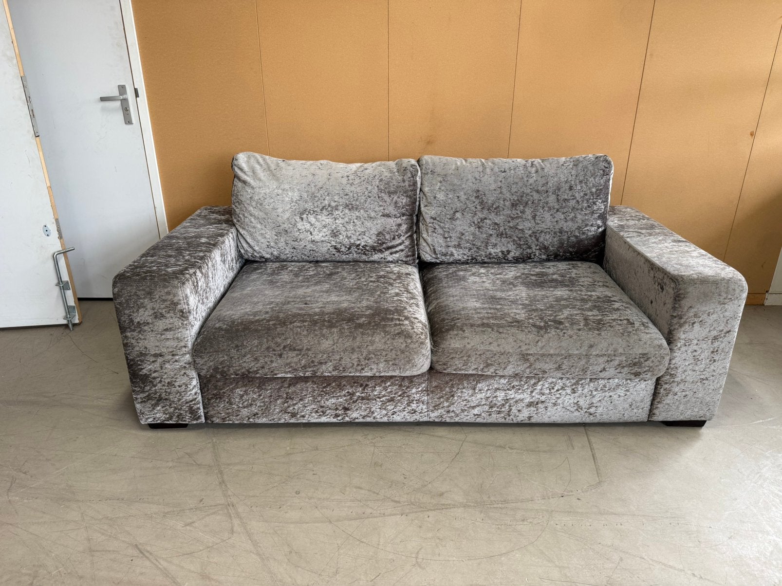 2,5 zits urban sofa by Ira Ness bank zilvergrijs velours, Ophalen, Tweepersoons, 75 tot 100 cm, Zo goed als nieuw