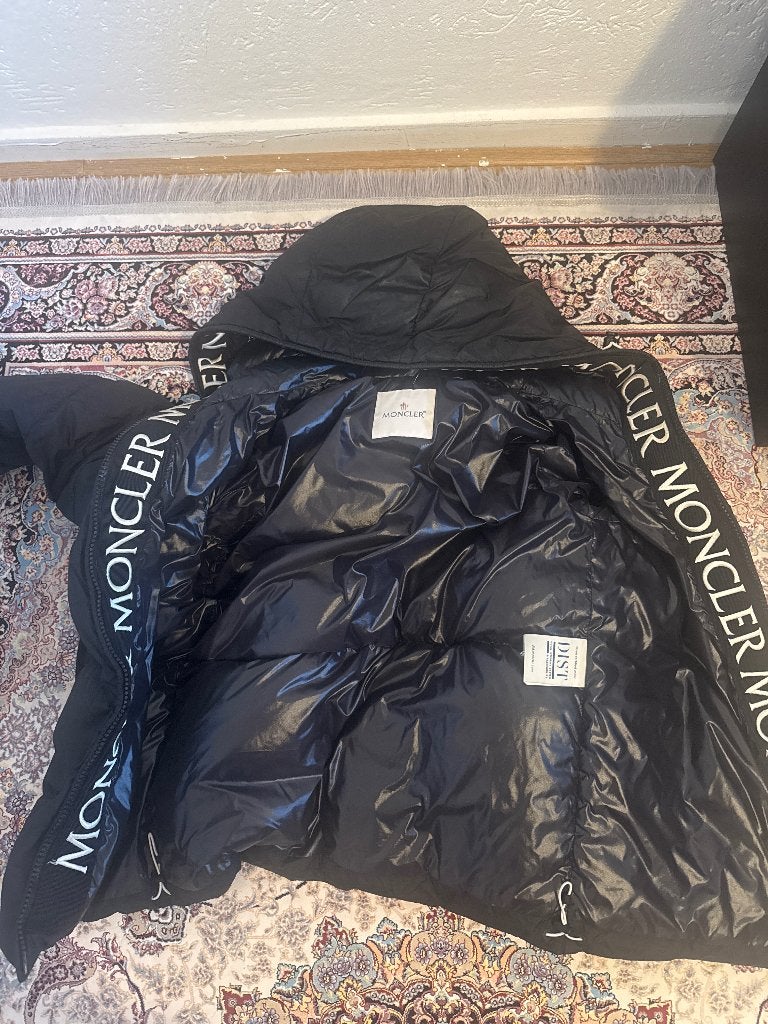 Moncler jas, Ophalen, Moncler, Maat 48/50 (M), Zwart