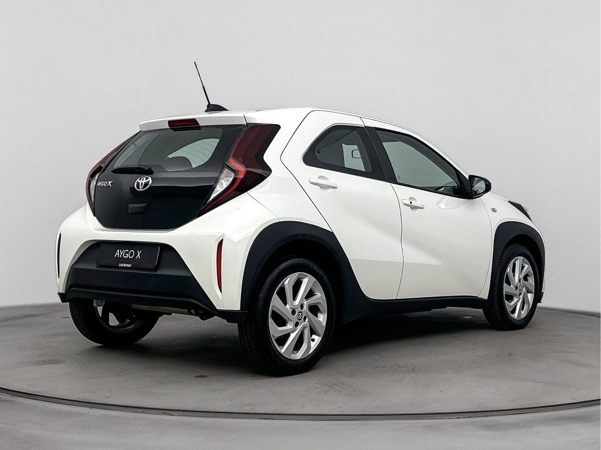 Toyota Aygo X 1.0 VVT-i S-CVT first | Cruise Control | Achte, Auto's, 12 maanden, Stof, Gebruikt, Euro 6