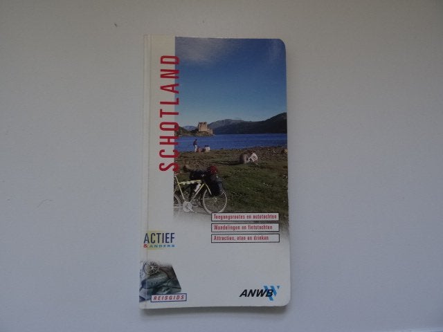 Schotland ; anwb actief reisgids, Gelezen, Europa, Ophalen of Verzenden, Reisgids of -boek
