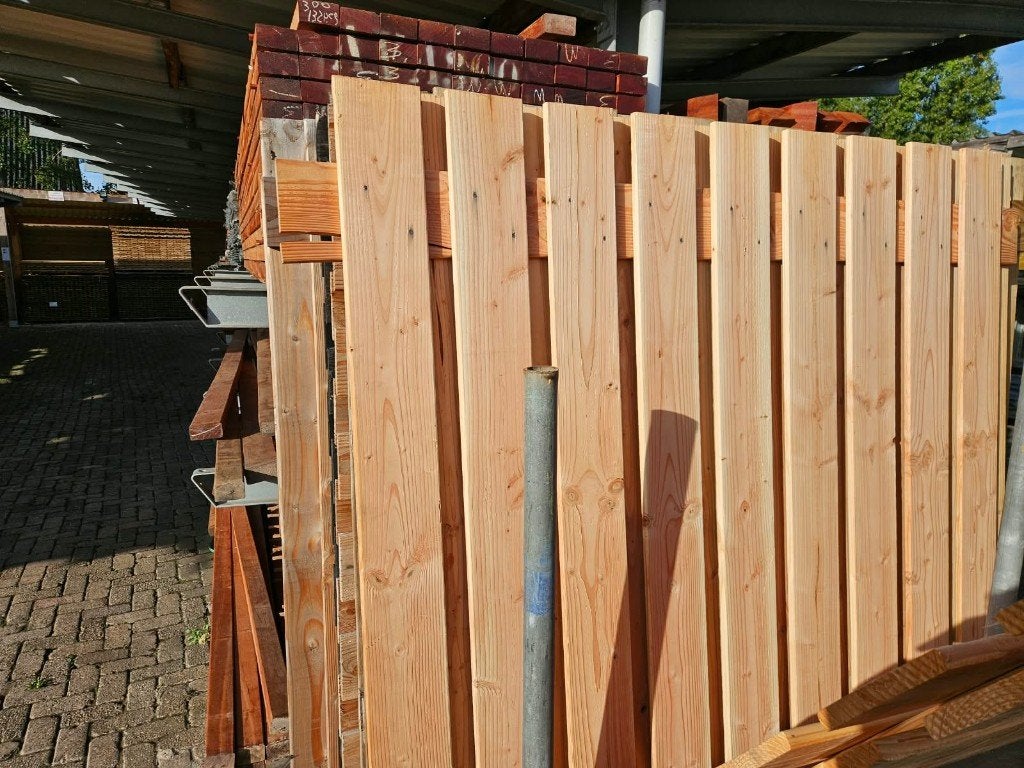 Houten tuinschermen, schuttingen, tuindeuren SCHERPE PRIJZEN