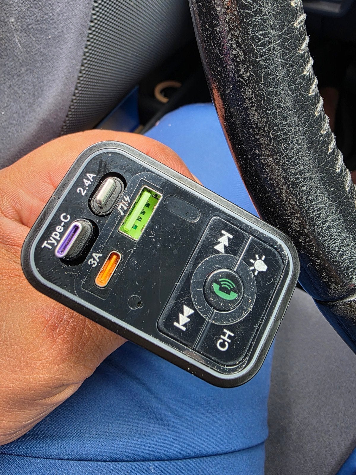 Bluetooth FM-transmitter auto, Auto diversen, Carkits, Ophalen of Verzenden, Nieuw