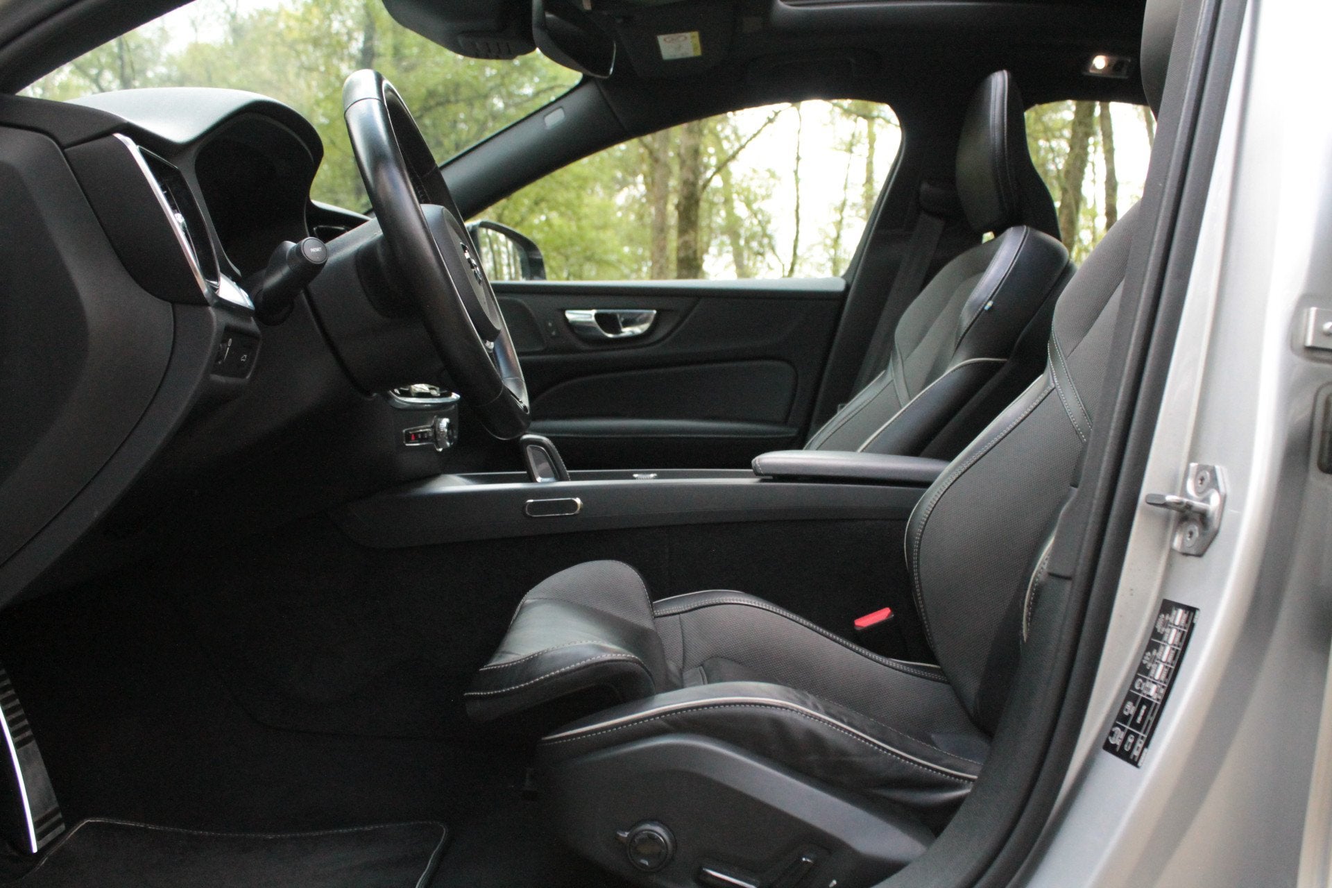Volvo S60 2.0 B4 R-Design | Pano | Carplay | LED (bj 2020), 12 maanden, 4 cilinders, S60, Automatische klimaatregeling