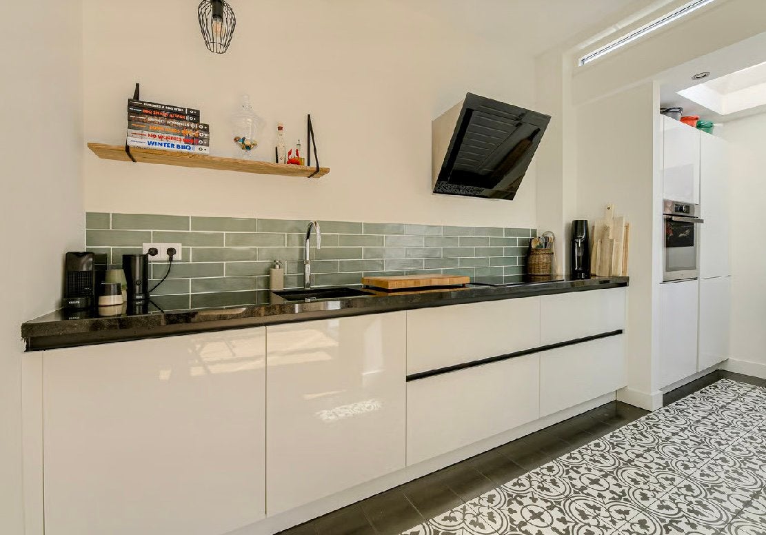 Complete keuken, Ophalen, Gebruikt, Wit, Graniet of Steen
