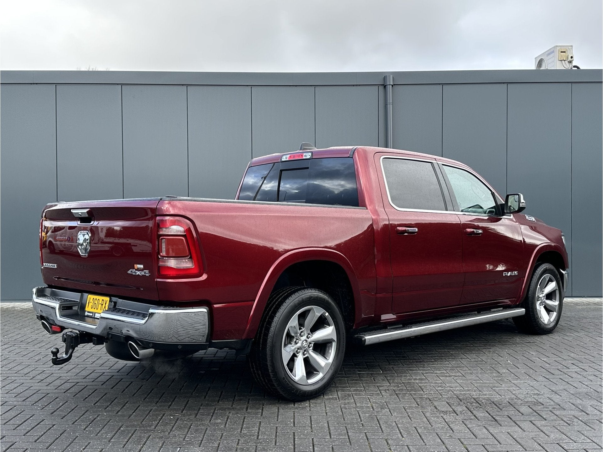 Dodge Ram 1500 5.7 V8 LARAMIE / LPG / TREKHAAK 3.5T / ADAPTI, Automaat, 2637 kg, Gebruikt, 5654 cc