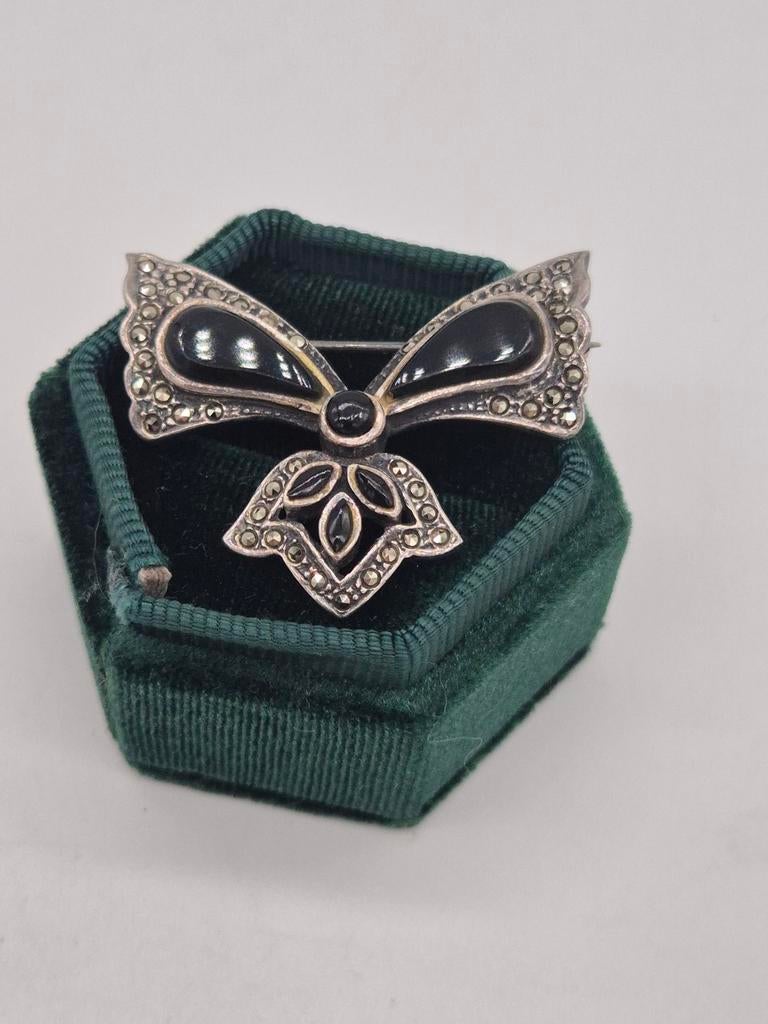 Vintage Zilveren Broche met Onyx en Markasiet 925, 4 tot 7 cm, Gebruikt, Verzenden, Met edelsteen