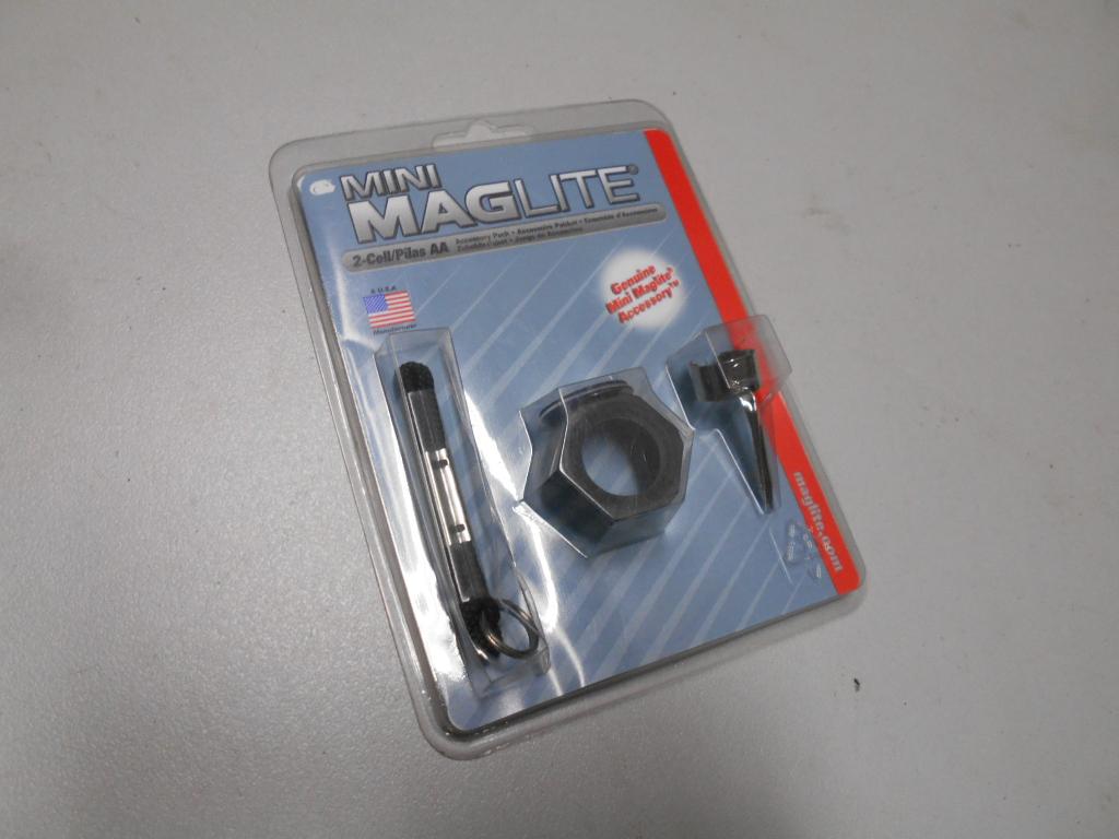 Mini maglite accessoires, Caravans en Kamperen, Ophalen of Verzenden, Zo goed als nieuw, Batterij
