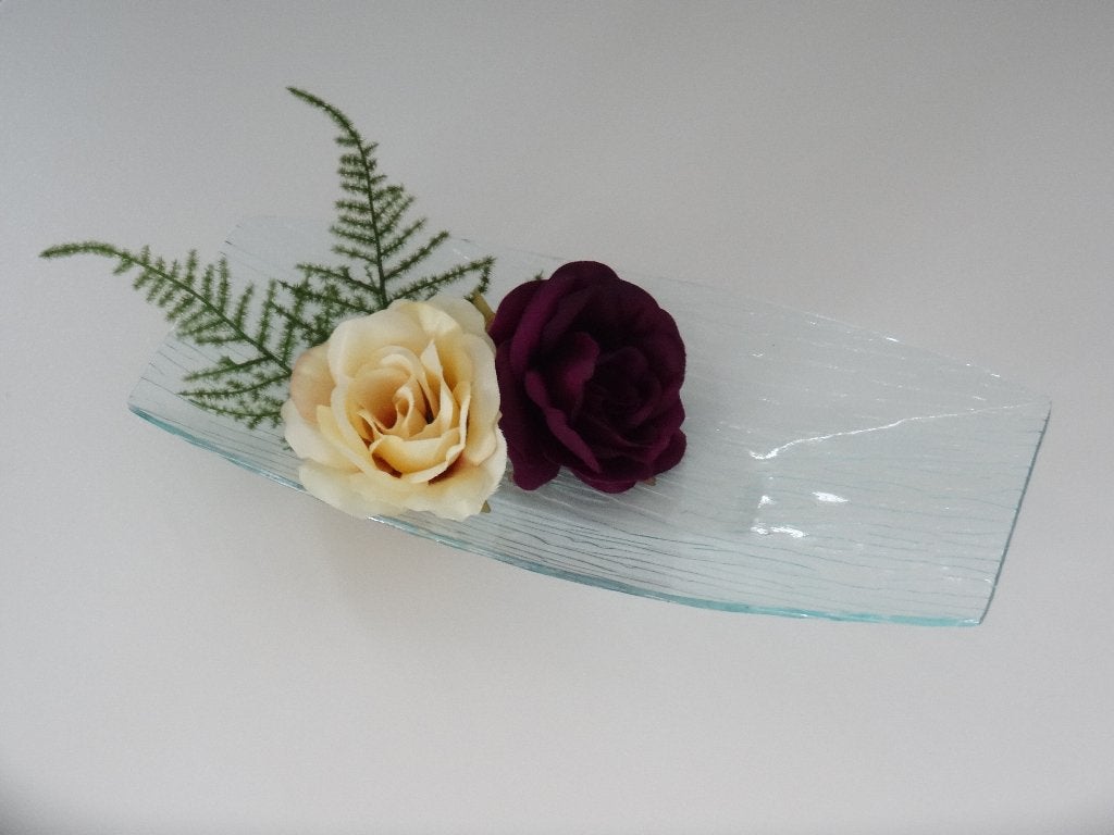 Nieuwe schaal van figuurglas met boomschorsstructuur + rozen, Schaal, Nieuw, Ophalen of Verzenden, Glas