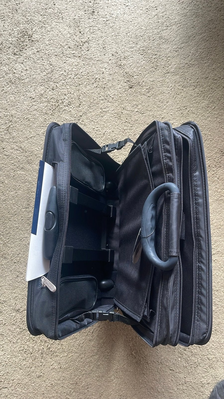 Verschillende Laptop Rugzakken / tassen, Ophalen, Gebruikt, Gevoerd laptopvak, 17 inch of meer
