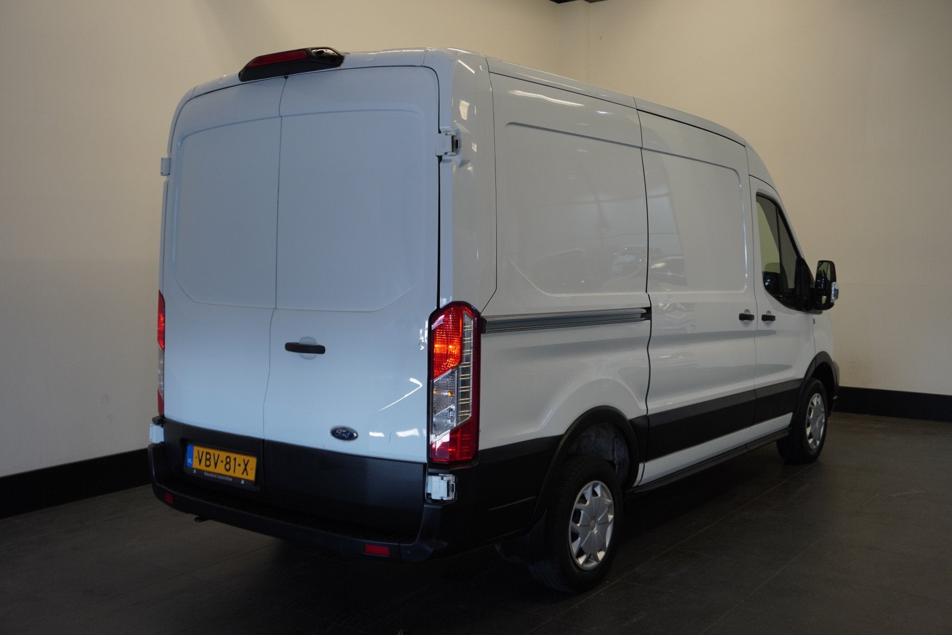Ford Transit 2.0 TDCI 2x Schuifdeur L2H2 - EURO 6 - Airco -, Voorwielaandrijving, 4 cilinders, Wit, Bedrijf