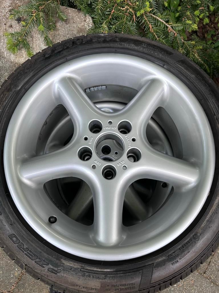 Orig. OEM BMW E39,  5 serie, 17 inch velgen met oude banden, Auto-onderdelen, Ophalen, Gebruikt, Banden en Velgen, 17 inch
