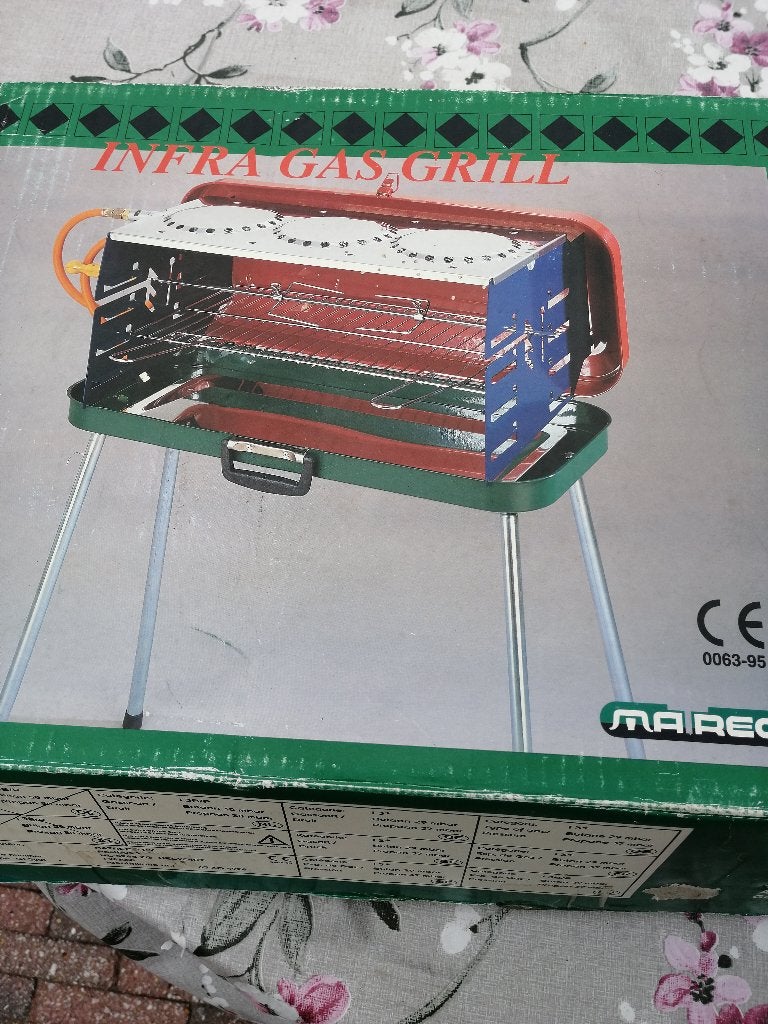 Mooie gas bbq koffer model, Ophalen, Zo goed als nieuw