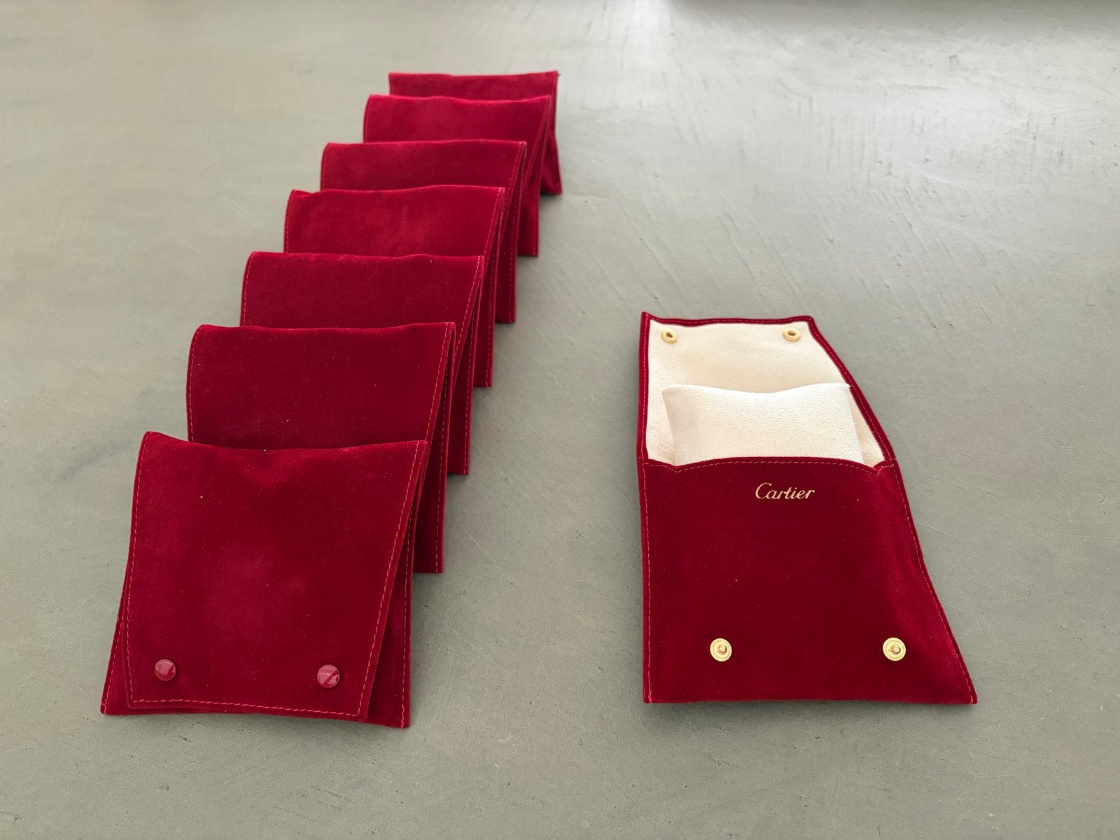 Originele Cartier reisetui voor horloges, Minder dan 40 cm, Minder dan 35 cm, Zo goed als nieuw, Rood