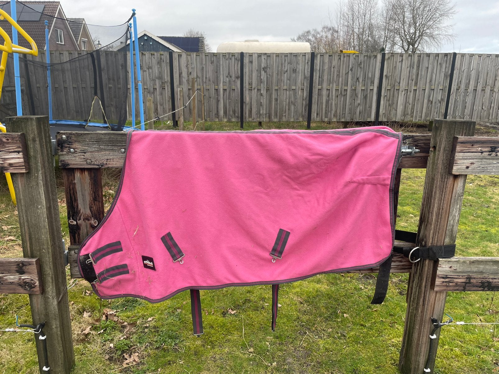 Roze zweetdeken maat 155 ( kleine pony), Dieren en Toebehoren, Ophalen of Verzenden, Zo goed als nieuw