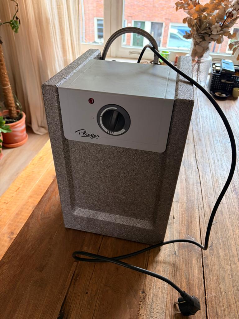 Plieger Boiler 10L – Close-in Keukenboiler – Goed Werkend, Doe-het-zelf en Verbouw, Geisers en Boilers, Minder dan 20 liter, Ophalen of Verzenden
