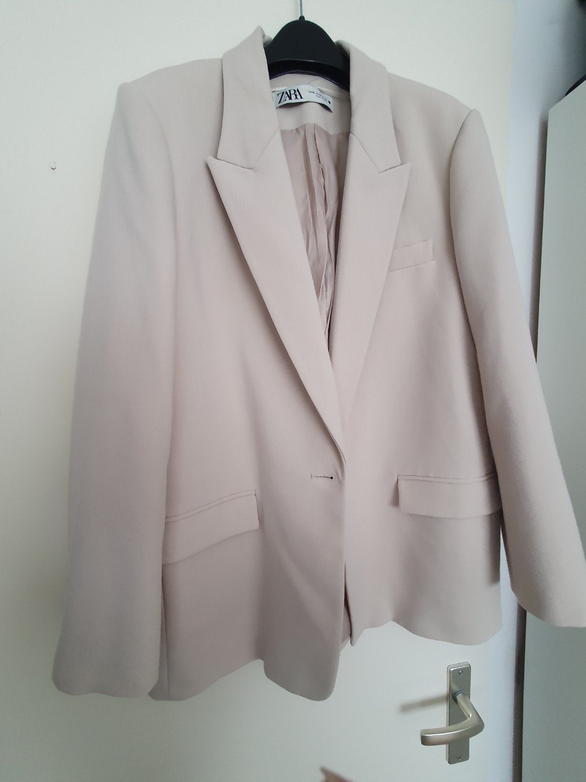 Zara Blazer Beige XL - Zo goed als nieuw, Kleding | Dames, Maat 46/48 (XL) of groter, Ophalen of Verzenden, Zo goed als nieuw
