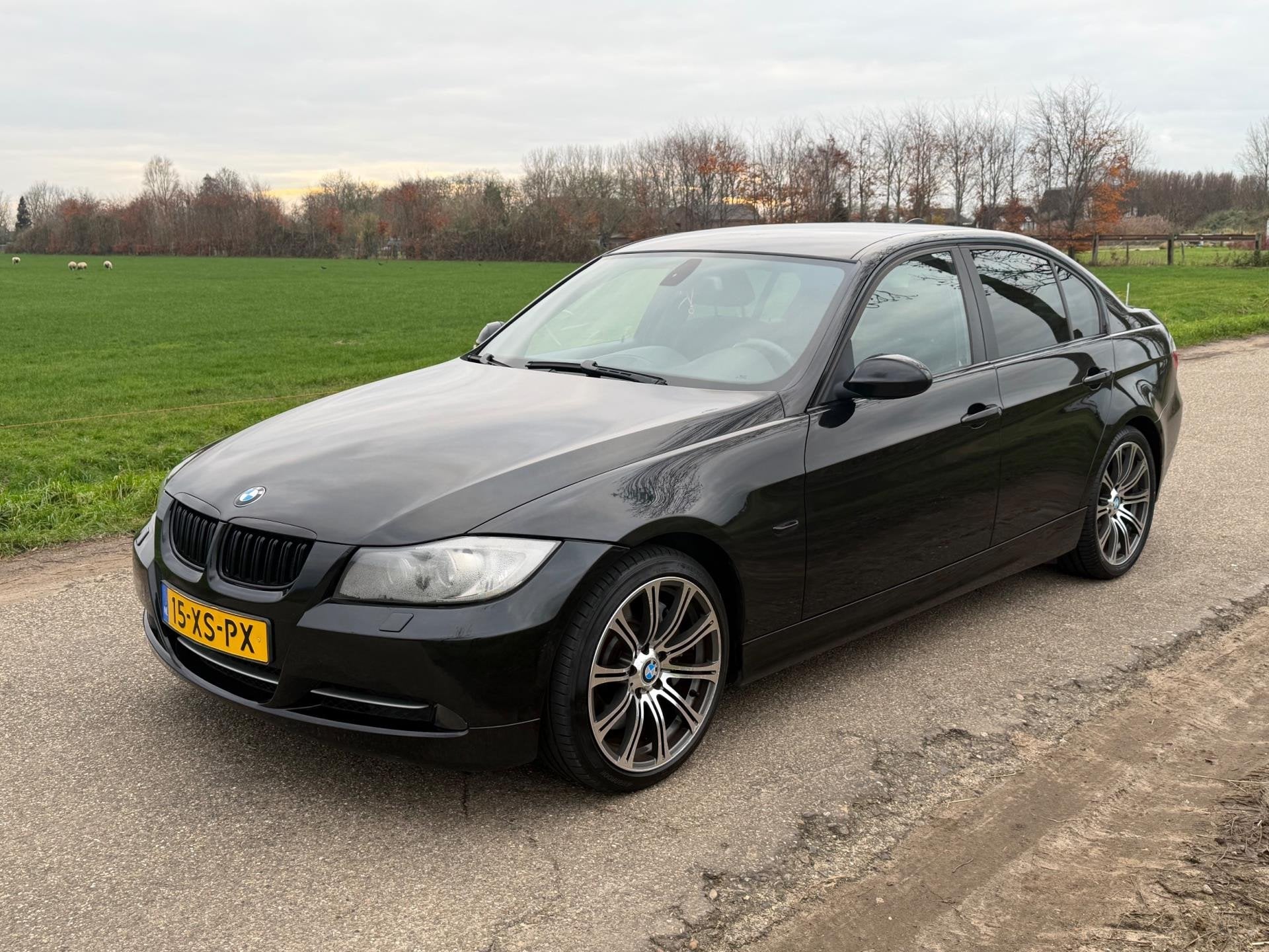 BMW 3-serie 335xi Business Line APK 11-2026 Airco NAP, Auto's, Automatische klimaatregeling, Stof, Zwart, Zwart