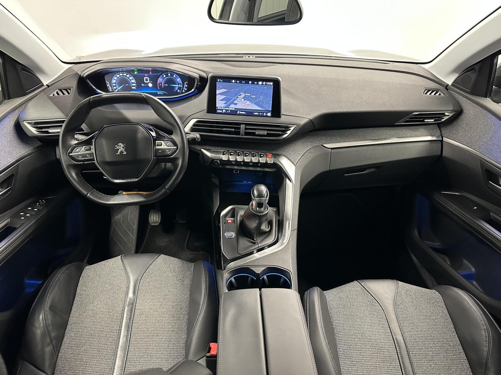 Peugeot 5008 1.2 PureTech Blue Lease Premium CAMERA CARPLAY, Auto's, Peugeot, Voorwielaandrijving, Gebruikt, Euro 6, 1199 cc