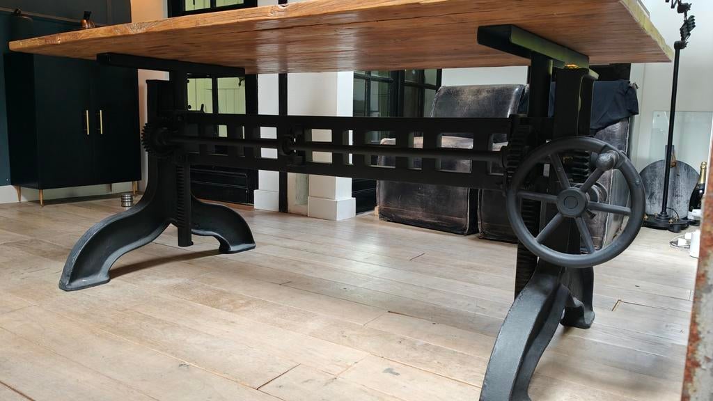 Stoer en robuuste eetkamertafel met stoelen, Gebruikt, 50 tot 100 cm, 150 tot 200 cm, Vier personen