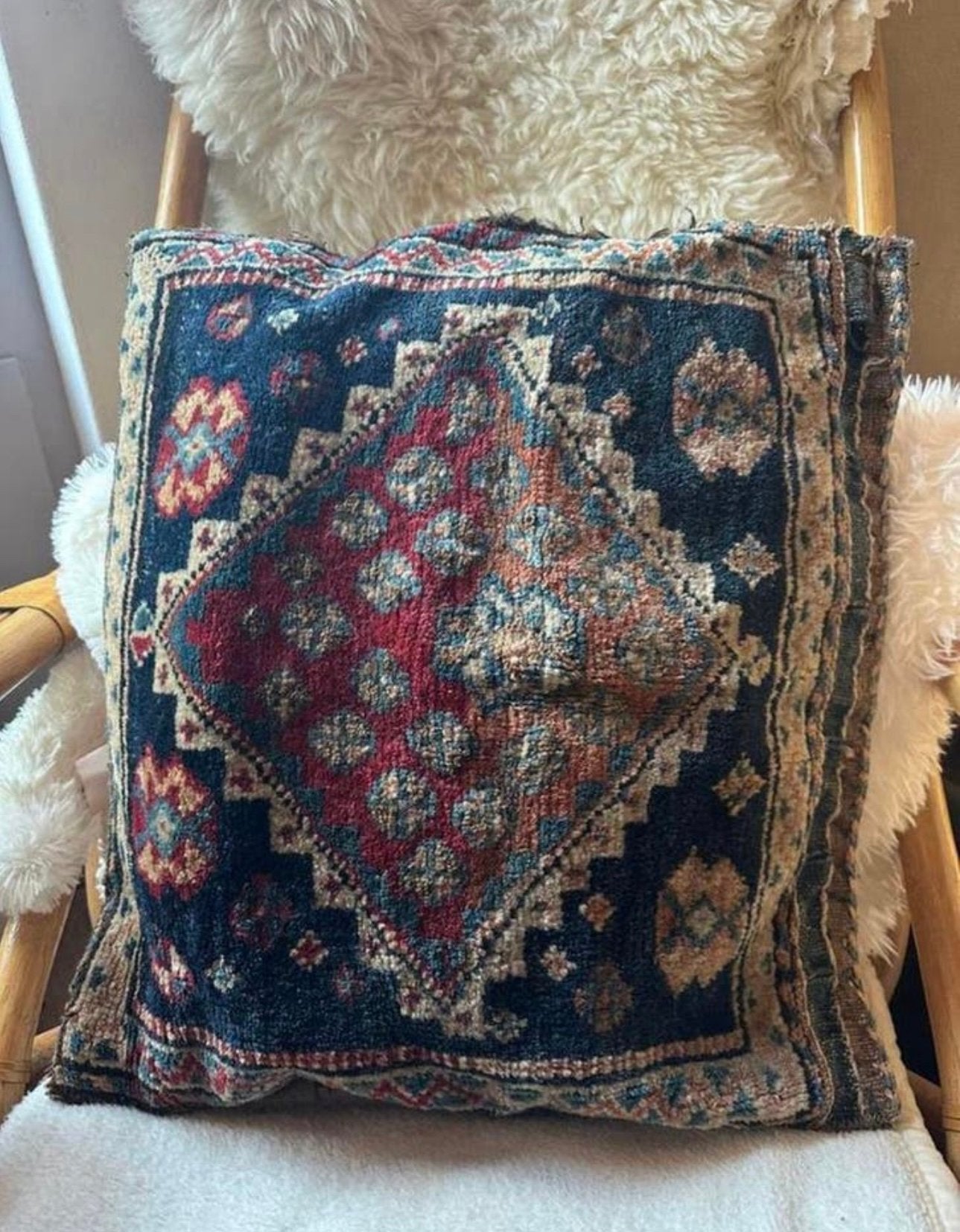 Klassiek handgeweven Perzisch kussen – 55x55 cm, Huis en Inrichting, Ophalen of Verzenden, Zo goed als nieuw