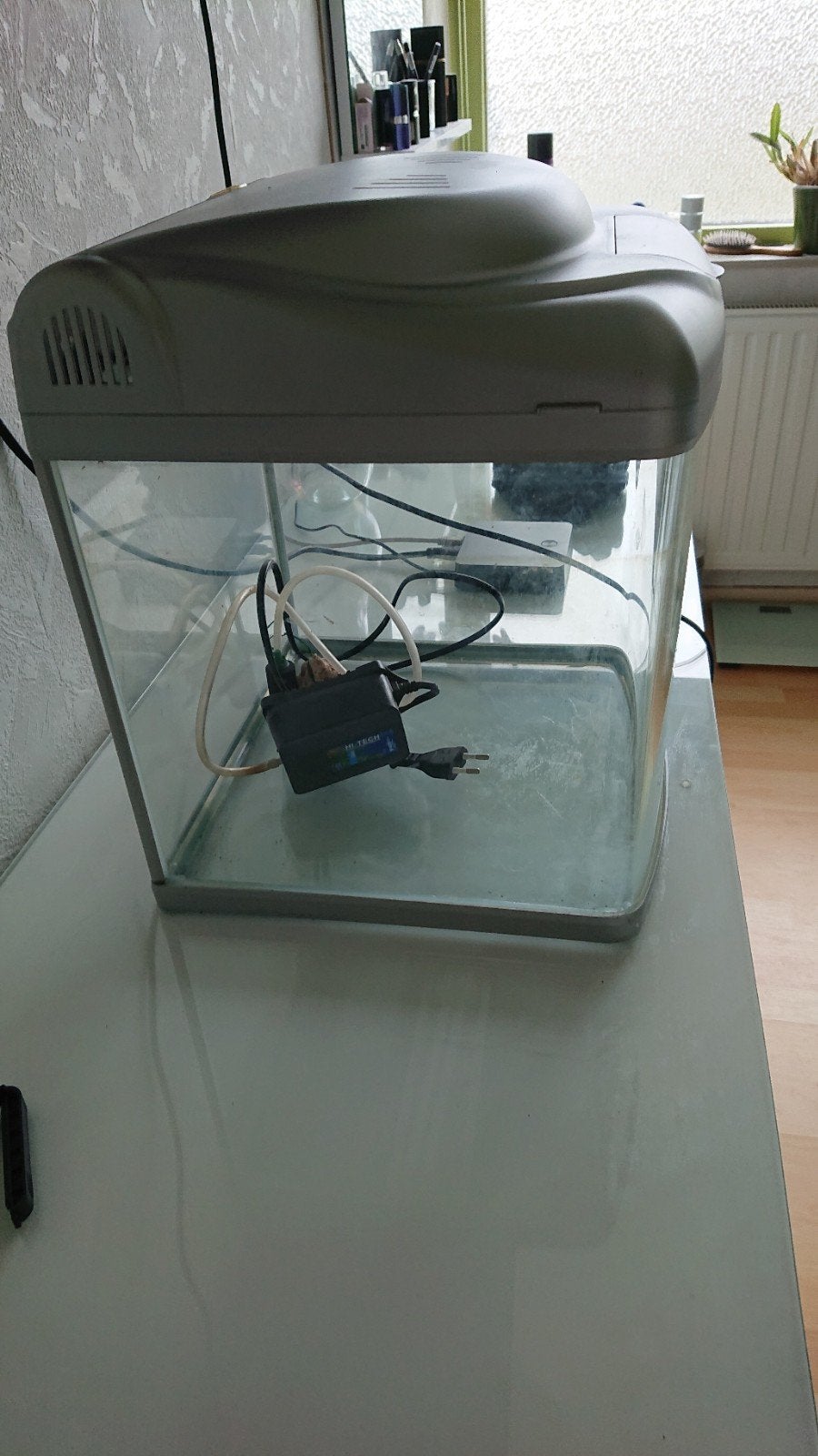 klein aquarium, Ophalen, Leeg aquarium