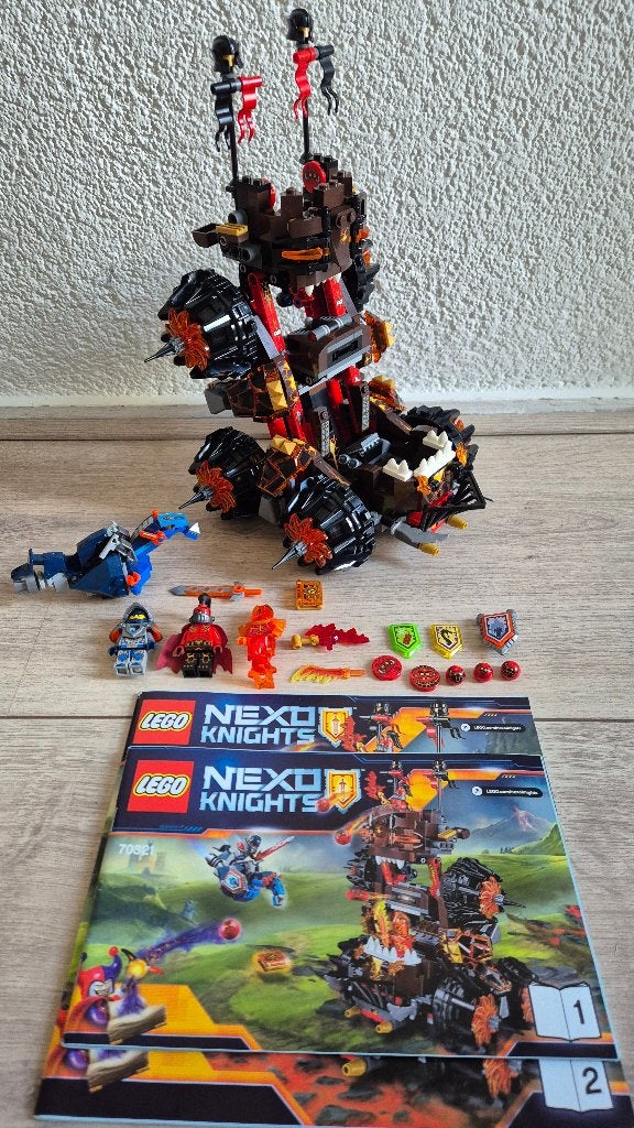 Lego Nexo Knights General Magmar's Siege Machine of do 70321, Gebruikt, Lego, Compleet, Ophalen of Verzenden