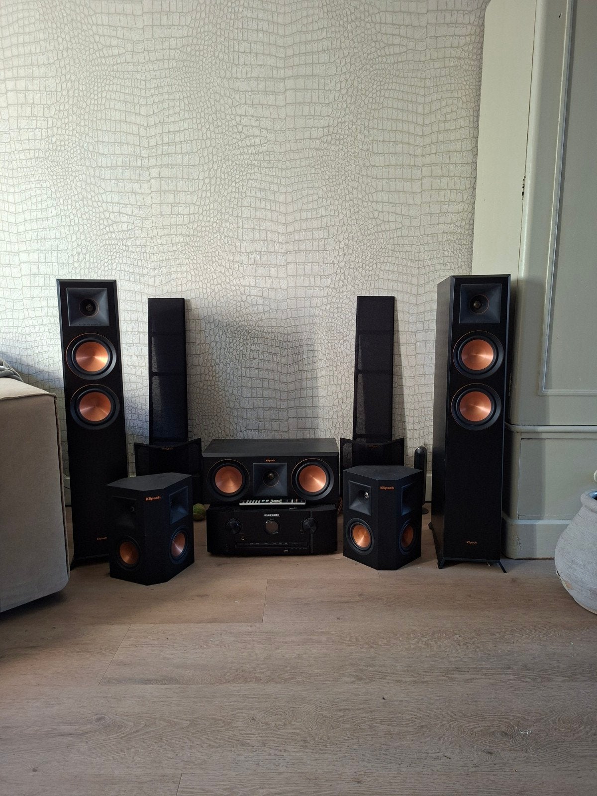 Klipsch Reference Premiere 5.1 Home Cinema Set met Marantz, Zo goed als nieuw, Surroundset zonder subwoofer, 120 watt of meer
