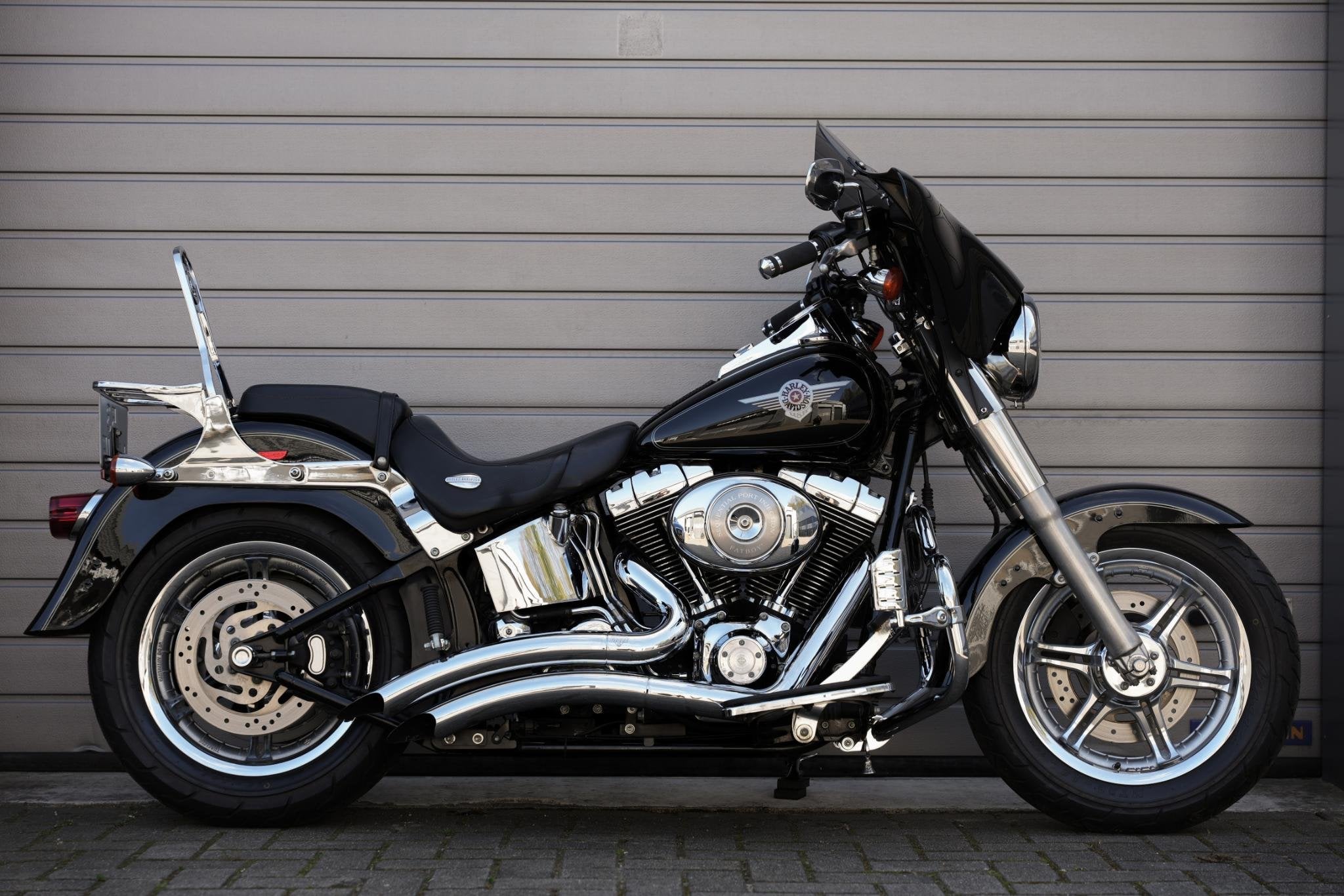 Harley Davidson 88 FLSTFI Fat Boy Fatboy Softail Black, Laan van Vredenoord 33
2289 DA  Rijswijk, NL, H-DCUSTOMERSERVICE@Harley-Davidson.com