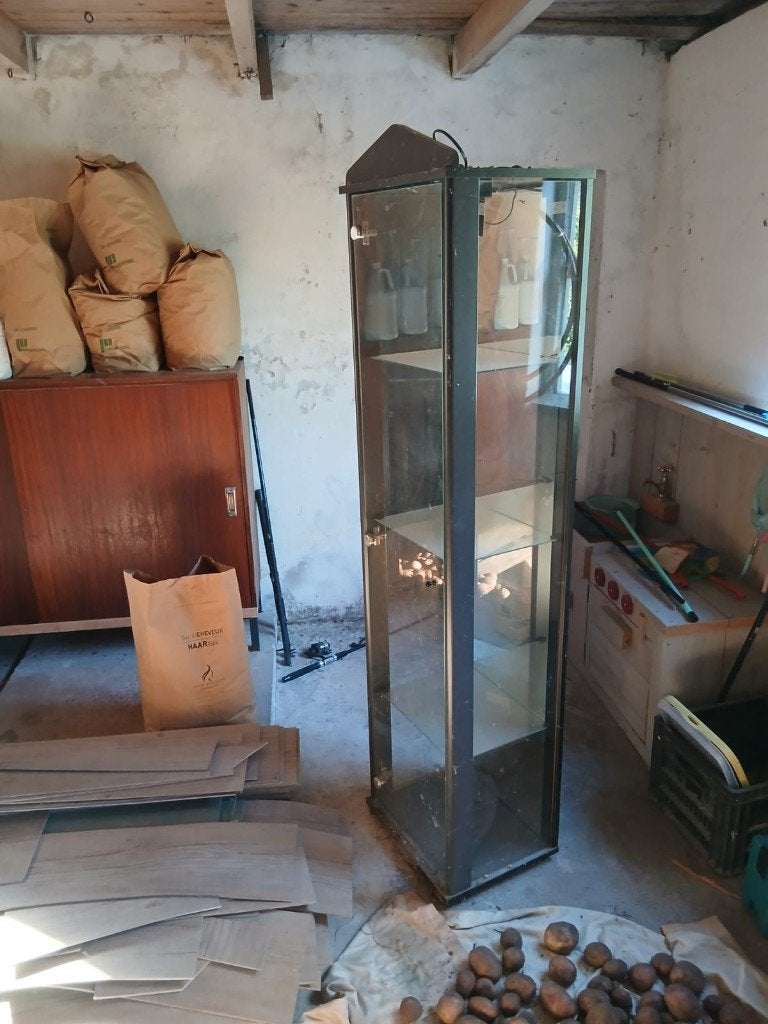 Vitrinekast, Ophalen, Overige materialen, Gebruikt, 50 tot 100 cm