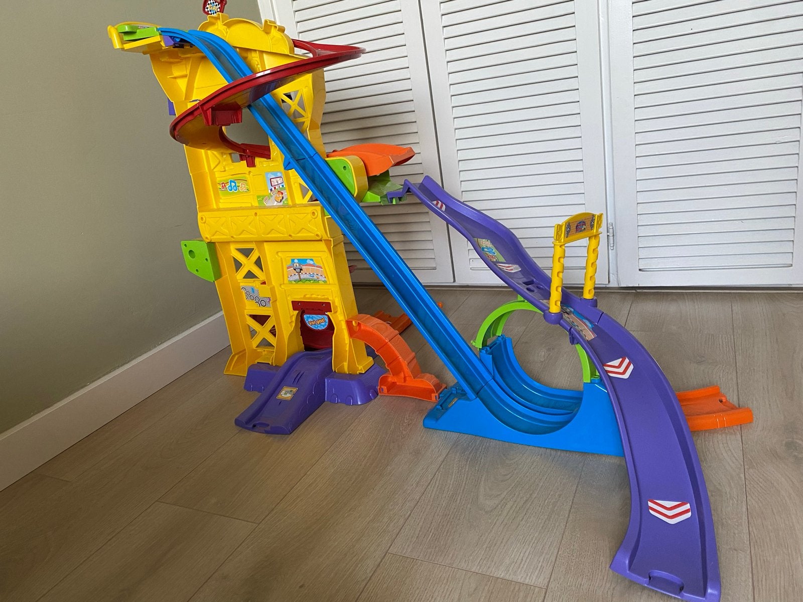 VTech Toet Toet Stuntbaan/Racebaan - Groot Speelplezier!, Kinderen en Baby's, Overige merken, Zelf te bouwen, Ophalen of Verzenden