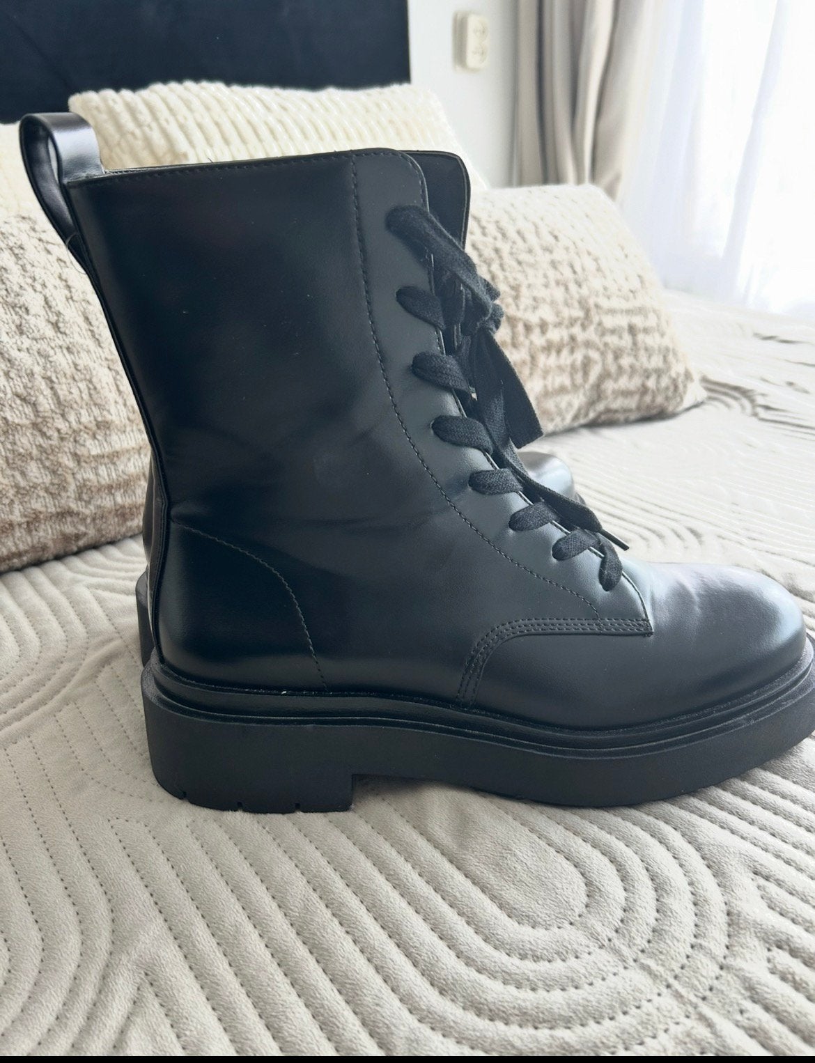 Nieuwe zwarte laarzen boots veterboots/met rits 41, Ophalen of Verzenden, Nieuw, Zwart