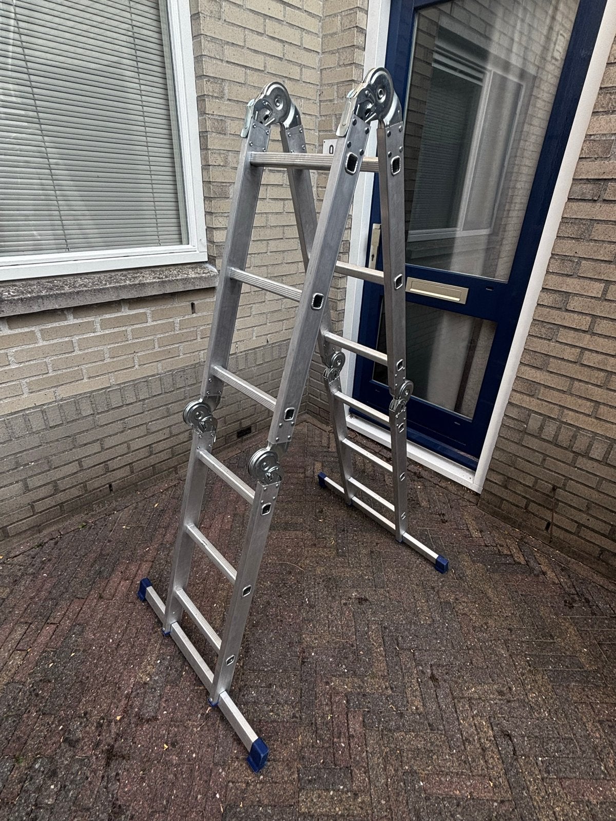 Aluminium vouwladder 4x3 - Multifunctioneel en compact, Ophalen, Zo goed als nieuw, Ladder, Opvouwbaar of Inschuifbaar