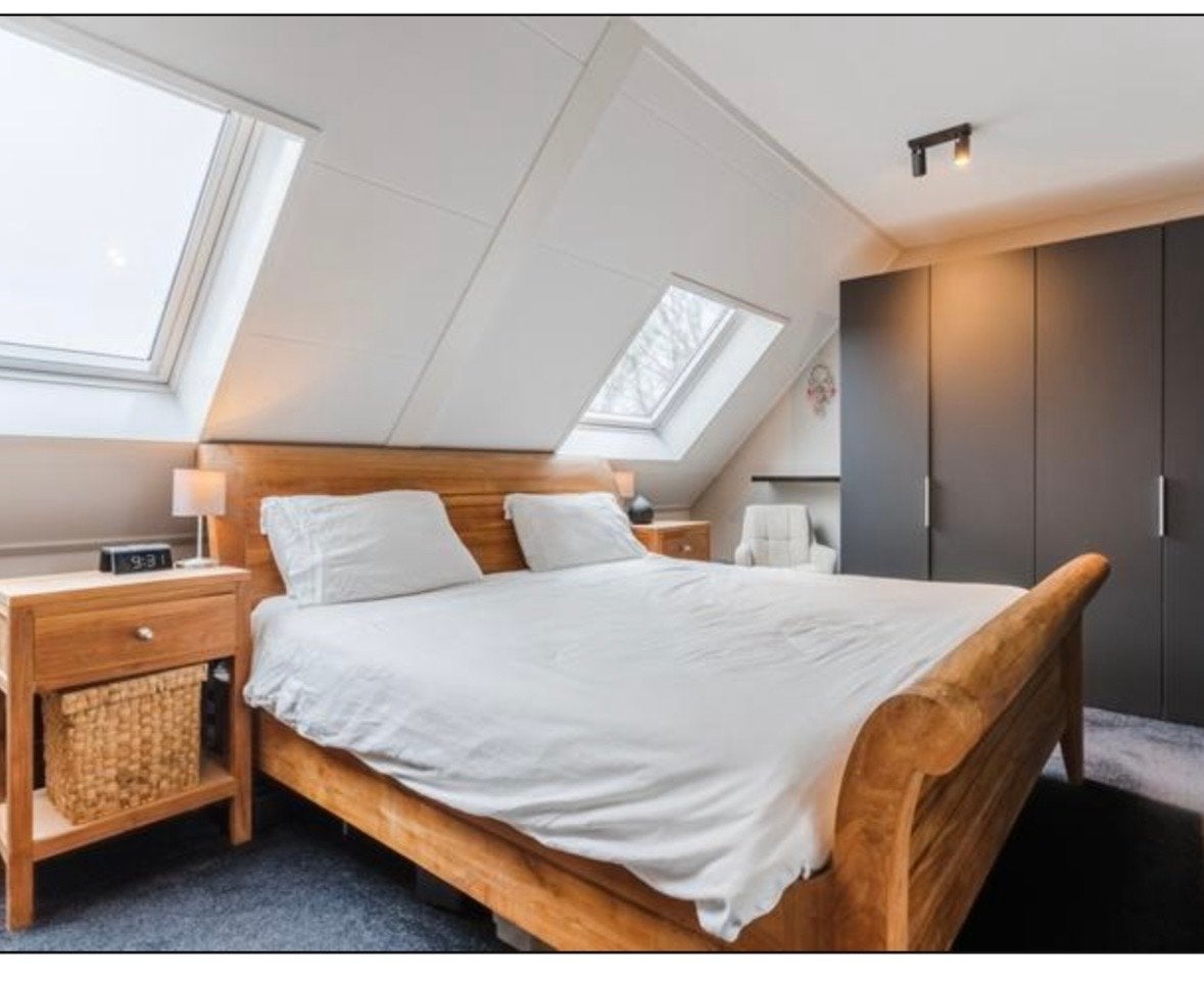 Houten tweepersoonsbed met lattenbodems & nachtkastjes, Huis en Inrichting, Slaapkamer | Bedden, Ophalen, Gebruikt, Bruin, 210 cm