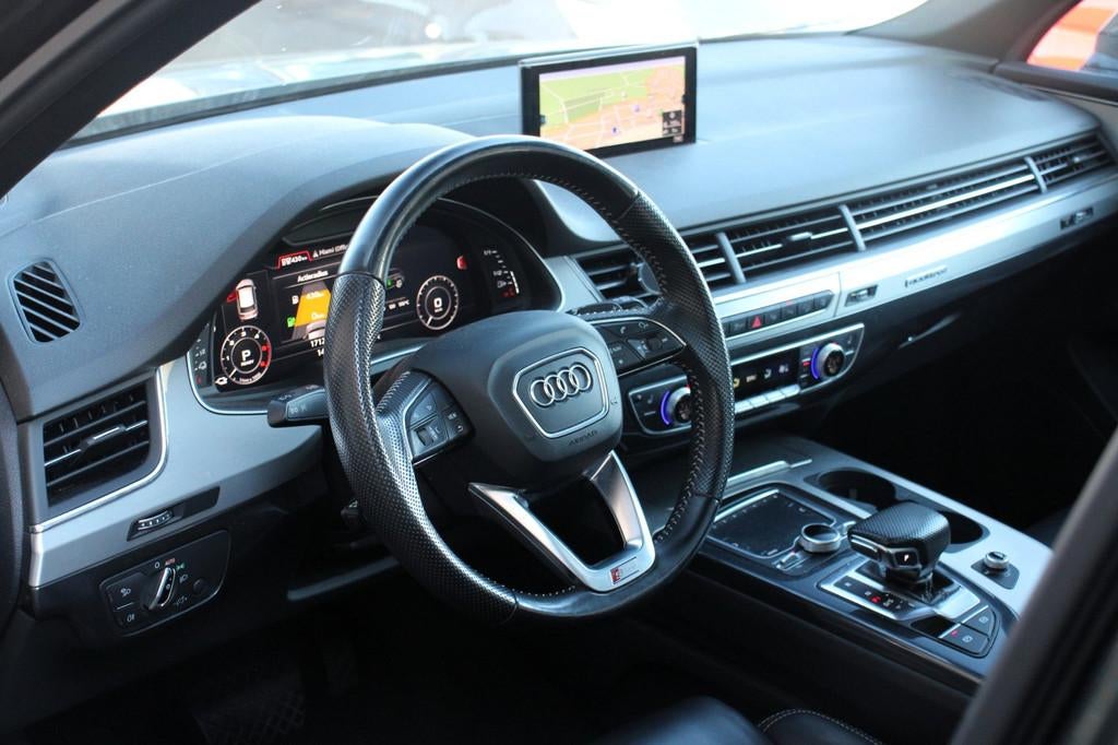 Audi Q7 3.0 TDI e-tron quattro | Panoramadak, Memory seats,, Automaat, 259 pk, 2420 kg, Zwart