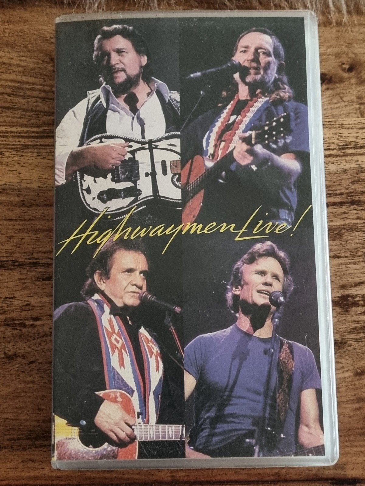 Highwaymen Live! VHS - Willie, Waylon, Cash & Kris, Ophalen of Verzenden, Zo goed als nieuw, Overige typen