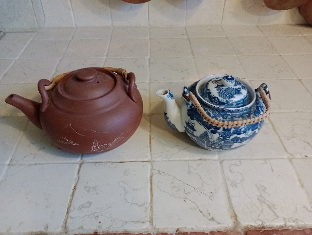 Twee antieke theepotjes, Antiek en Kunst, Ophalen
