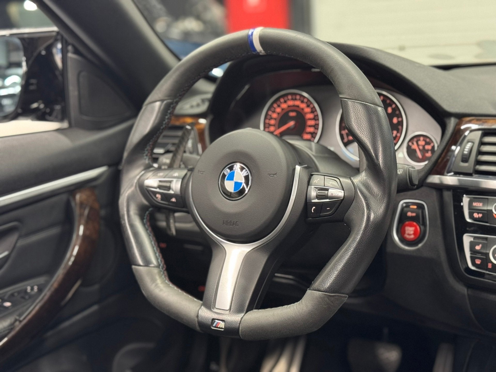 Foto 21 van BMW 4-serie Cabrio 435i M Sport 19''/HUD/NEKVERWARMING