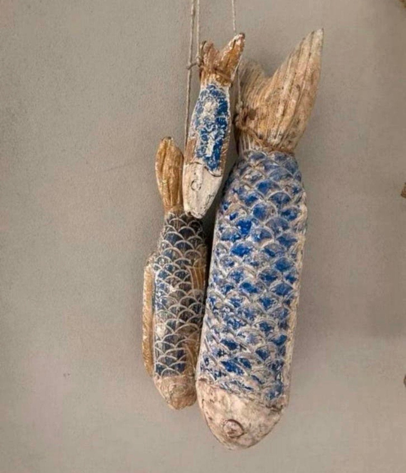 Set van 3 oude landelijke zware houten unieke vissen, Ophalen, Blauw, Handgemaakt, Zeeleven