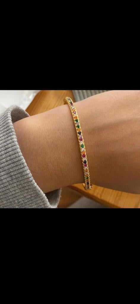 Nieuwe Gouden Armband met Gekleurde Stenen, Ophalen of Verzenden, Nieuw, Goud