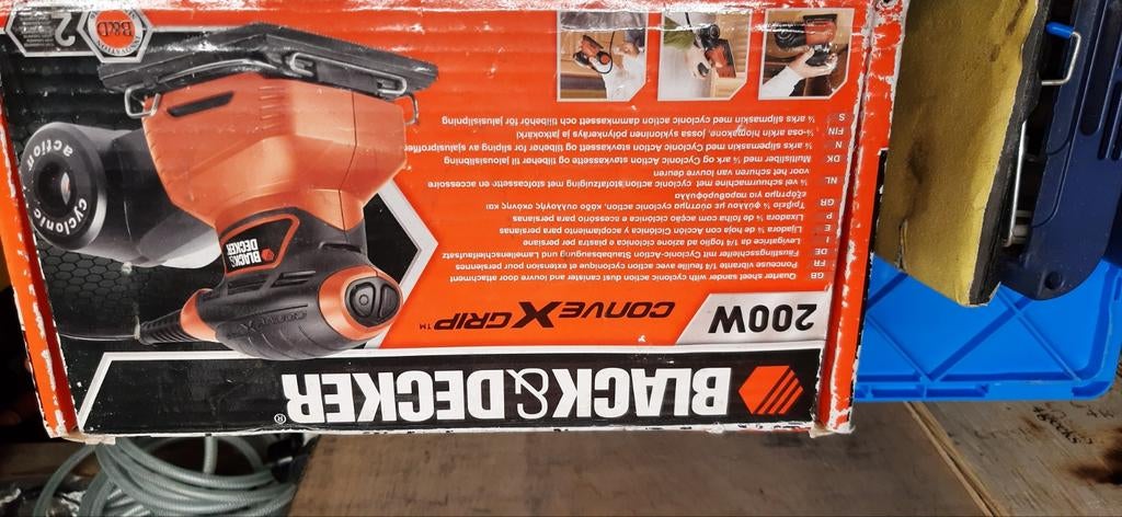 Black & Decker KA171 vlakschuurmachine, Ophalen of Verzenden, Minder dan 600 watt, Vlakschuurmachine